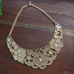 Gold Floral Filigree Statement Necklace - Women Jewelry